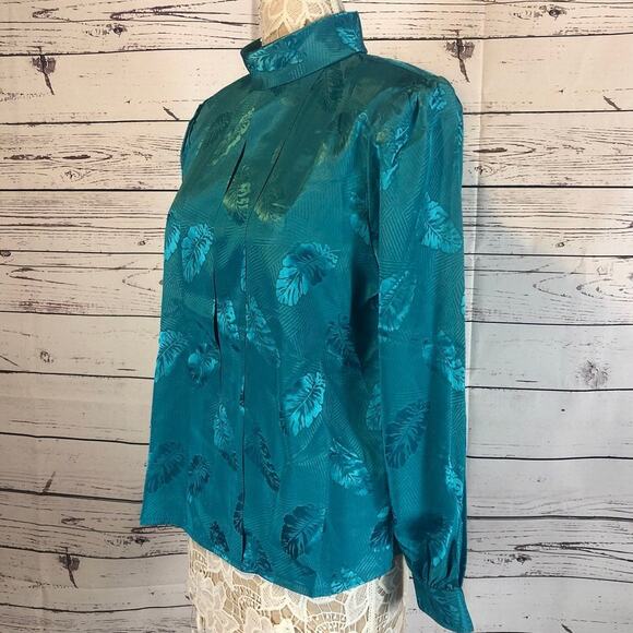 Vintage Nicola green folage blouse with high neck back button closing size 12 - Picture 7 of 10